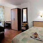 Citotel Du Musee-gare 2*