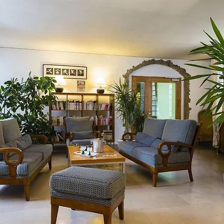 호텔 Berti Hotel Mulhouse Centre Gare 3*
